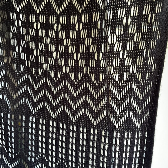 Black Soft Knit Poncho one Size - Picture 4 of 5